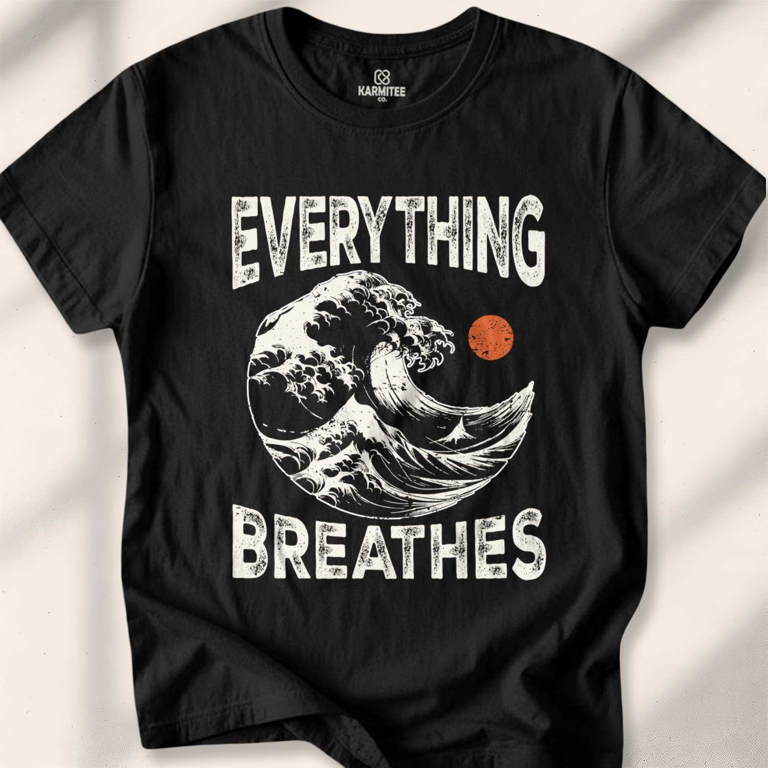 Everything Breathes T-shirt - Black