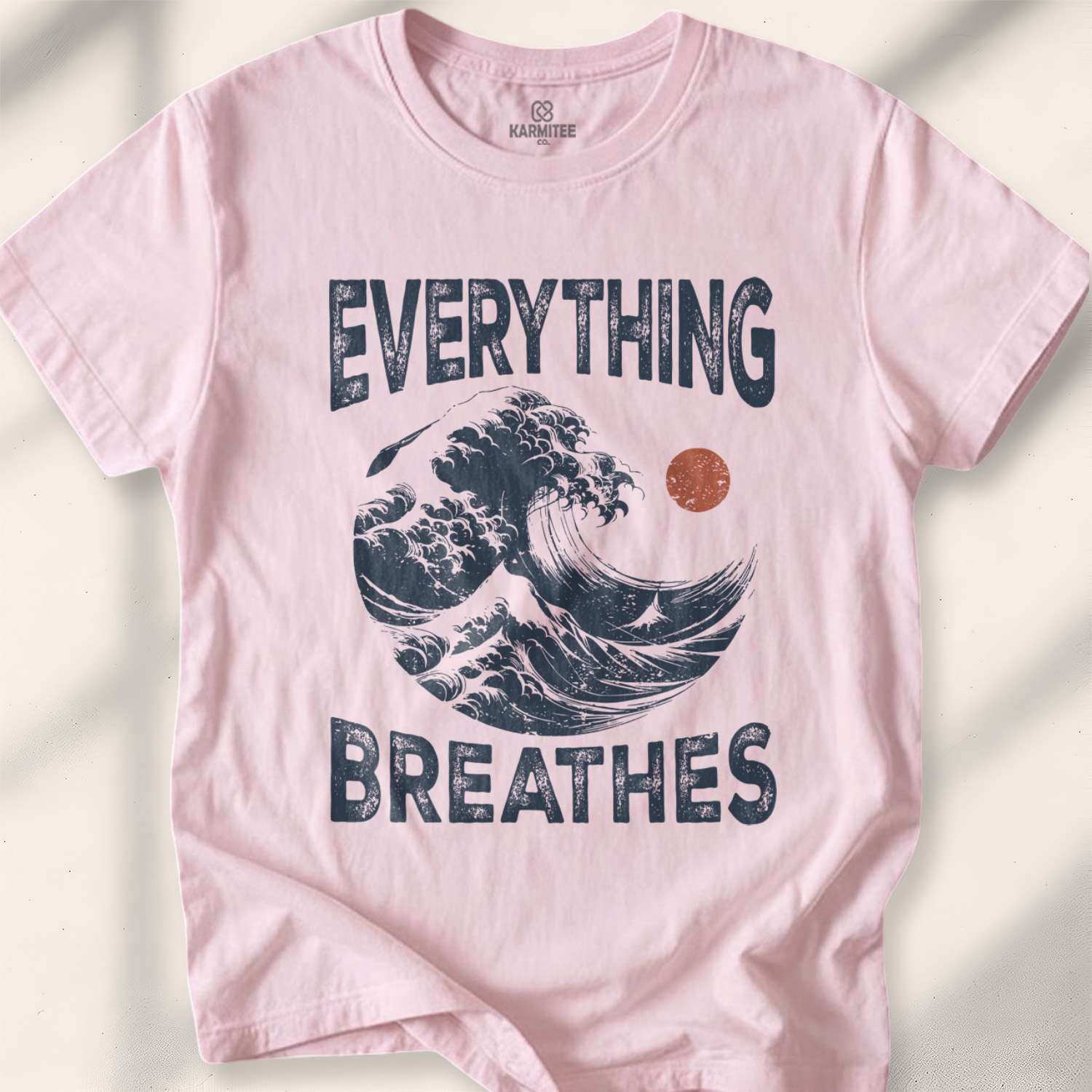 Everything Breathes T-shirt - Light Pink