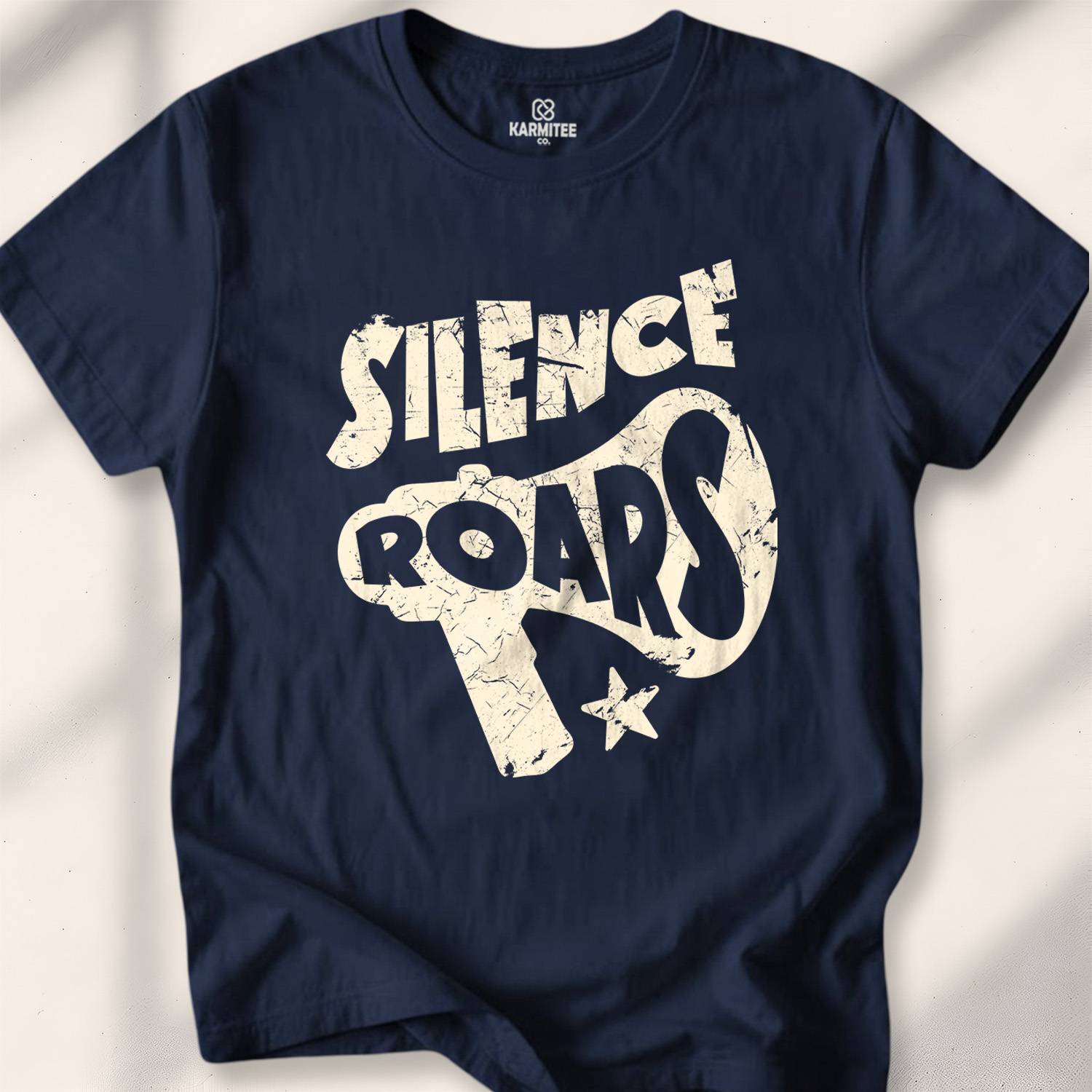 Silence Roars T-shirt - Navy